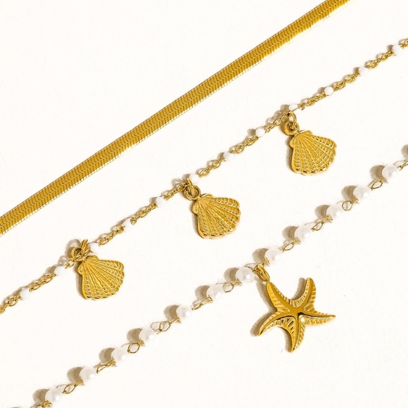 Dazzling 18K Gold Ocean Charm Layered Bracelet Set - Picture 2 of 3